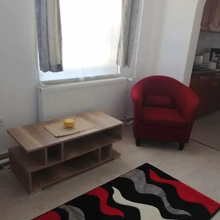 Blueline Apartament *